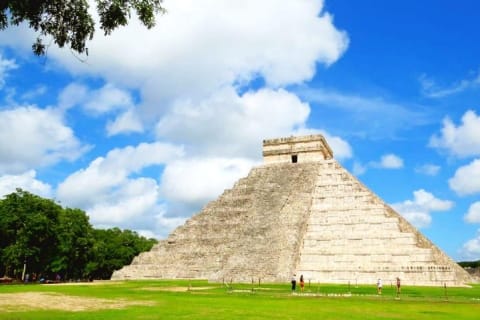 Chichen Itza Early Access Private Tour with Buffet Lunch — photo 8