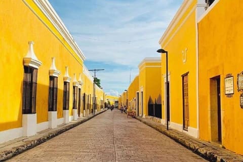 Lo mejor de Izamal: tour privado a pie — photo 1