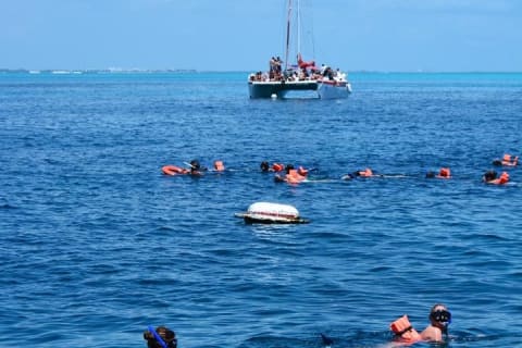 Full-day Isla Mujeres All-inclusive Cruise from Cancún — photo 8