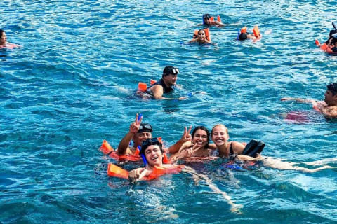 Full-day Isla Mujeres All-inclusive Cruise from Cancún — photo 9