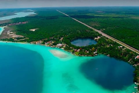 Bacalar Lagoon & Kayak Tour in Club Marmol from Playa del Carmen — photo 8