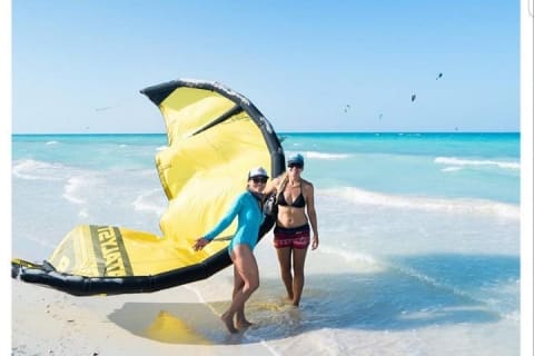 Kitesurfing lessons in Isla Holbox — photo 7