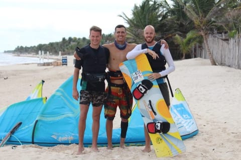 Group Kiteboarding Lesson in Tulum — photo 1