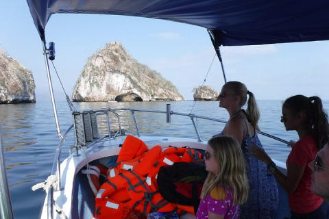 Expérience privée de snorkeling et excursion en bateau à la plage de Las Animas — photo 2