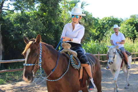Stroll the Jungle Trails on our Horseback Riding, with transport — photo 6