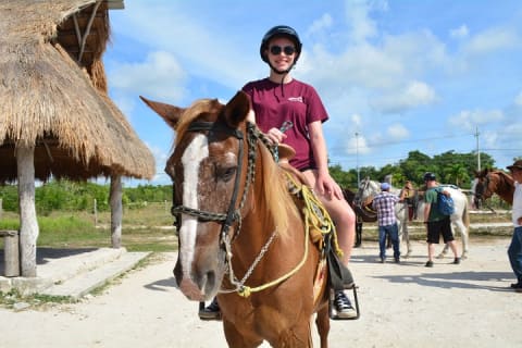 Stroll the Jungle Trails on our Horseback Riding, with transport — photo 7