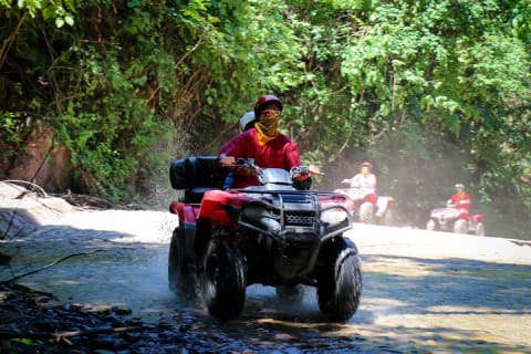 Aventura compartida en ATV por la selva en Puerto Vallarta — photo 8