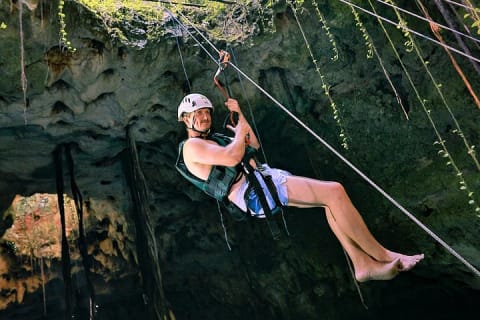 Tour guiado de 4 cenotes en 1 con desayuno, comida y vino — photo 12