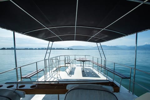 Puerto Vallarta Private Luxury Yacht Charter — photo 10