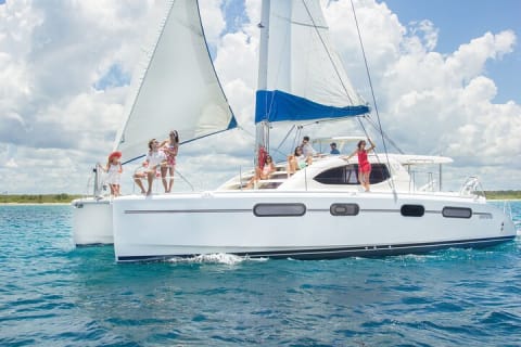 Half-Day Luxury Sailing Experience in Tulum with Open Bar — photo 1