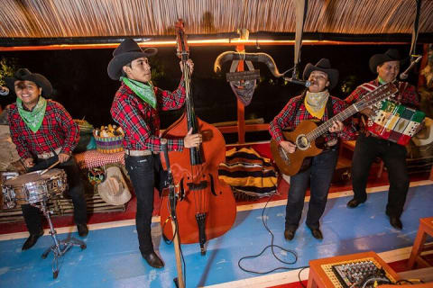 Xoximilco Night Cruise With Round Transportation from Tulum City — photo 9