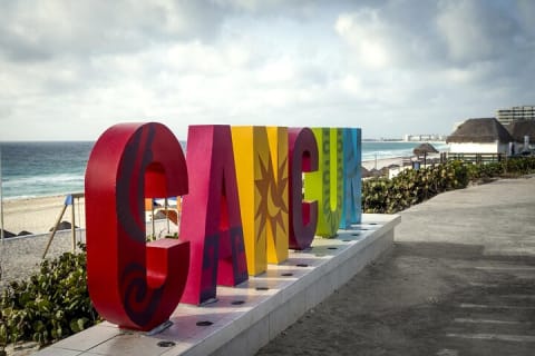 Tulum to Cancun - Private Transfer with Optional Sightseeing — photo 1