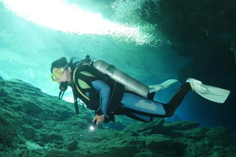 Tulum Area Experiences 2 Tank Guided Scuba Dives at Dos Ojos Cenote's + Lunch — photo 2