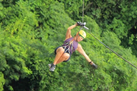 Tyrolienne pour passagers de bateaux de croisière, aventure dans la jungle de Puerto Vallarta — photo 2