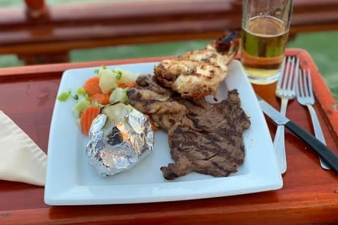 Enjoy The Spanish Galeon with a Romantic Night Dinner in Cancun — photo 14