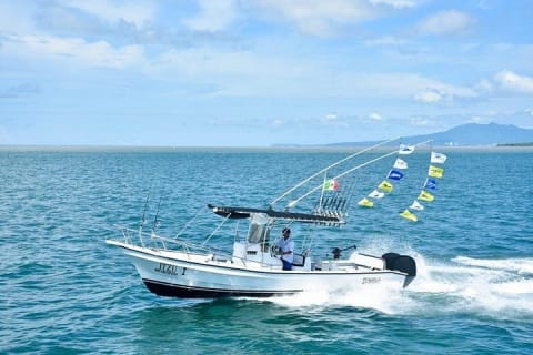 Fishing by Speedboat — photo 1