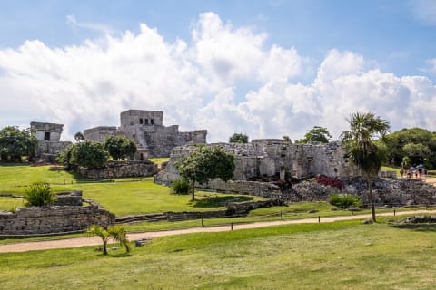 Experience swimming with turtles and explore the ruins of Tulum. Lunch included. — photo 7
