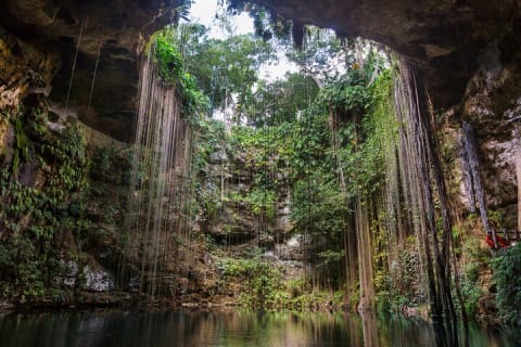 Amazing tour to Chichen Itza, 2 Sacred Cenotes and Valladolid — photo 13