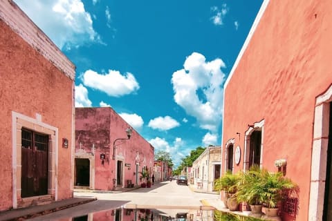 Tour Chichen Itza, Cenote Chichikan & Valladolid from Tulum — photo 14