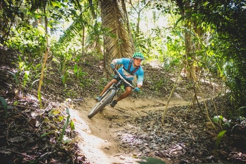 SINGLETRACK MOUNTAIN BIKE - Guided through the jungle — photo 1