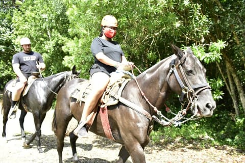Wonderful Jungle Experience with Horse Riding, ATV, Ziplines and Cenote — photo 12