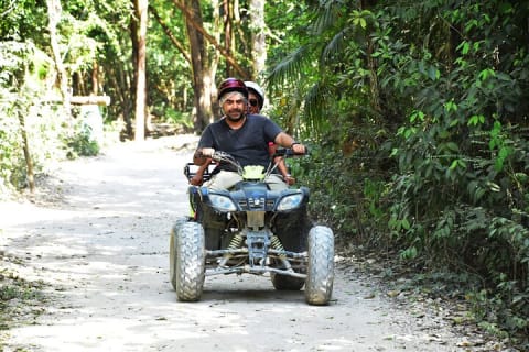 Horseback riding Tour with ATV circuit, ziplines and Cenote — photo 9
