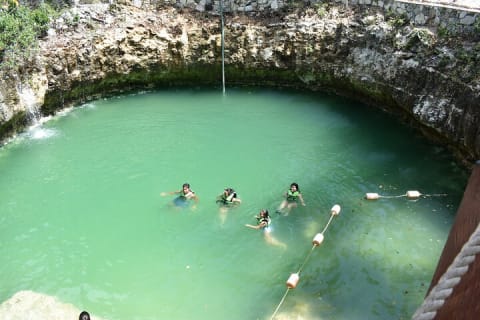 Horseback riding Tour with ATV circuit, ziplines and Cenote — photo 8