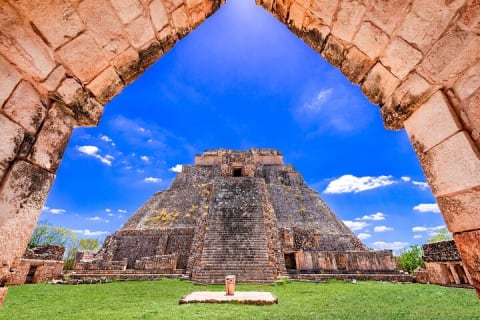 Tour a Uxmal, Cenote Sambula y Museo Choco Story — photo 2