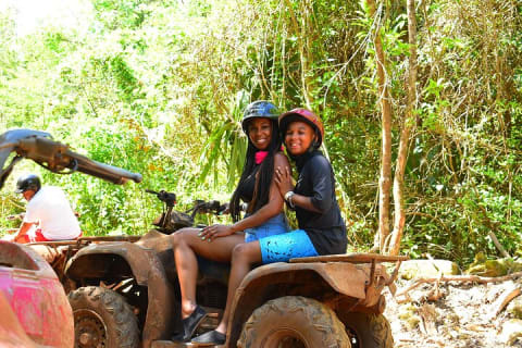 Horseback riding with ATV, zip lines and cenote, lunch and transfer — photo 8