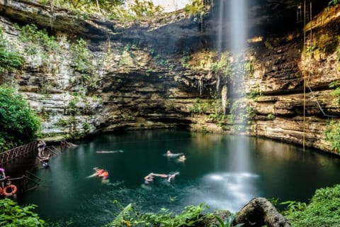 Chichen Itza Cenote: Inclusive Tour with Lunch, Snacks, & Drinks — photo 9