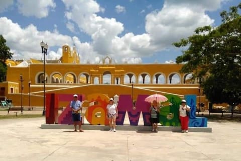 Desde Mérida, Ciudadela de Chichén Itzá, cenote Tsukan con Izamal — photo 9