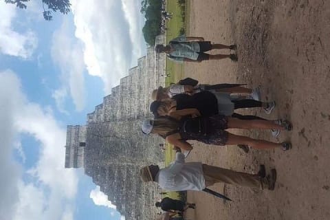 Desde Mérida, Ciudadela de Chichén Itzá, cenote Tsukan con Izamal — photo 10