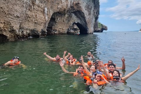 Tour en barco y snorkel a las 5 islas de Los Arcos — photo 13