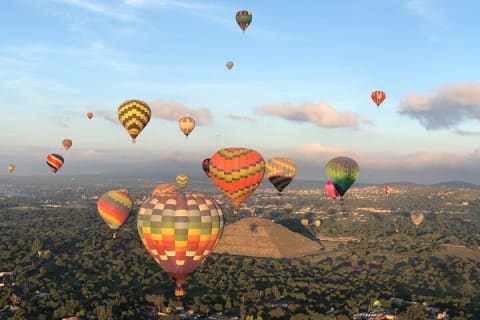 Vol en montgolfière à Teotihuacán depuis Mexico — photo 1