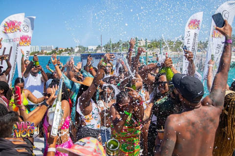 Hip Hop Sessions Boat Party Vallarta (adultes uniquement) — photo 1