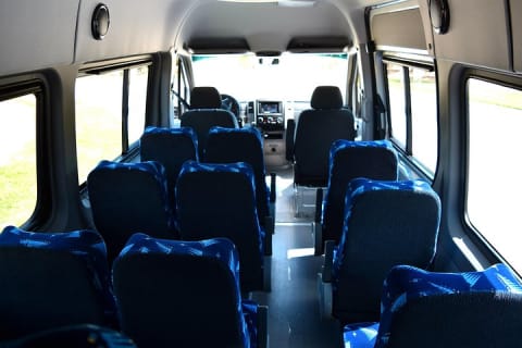 Traslado compartido de ida del aeropuerto de Los Cabos solo a hoteles — photo 1
