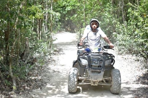 ATV circuit in the jungle + Horseback riding, ziplines & Cenote — photo 4
