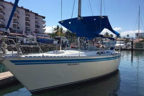 Private Luxury Sailboat for 12 people 4 hrs — photo 1