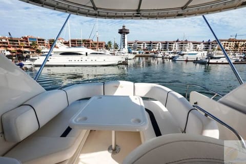 Private Luxury Yacht for up to 12 people — photo 4