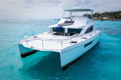 Tulum: Leopard 51′ Yacht with Gourmet Dining & Water Toys — photo 3