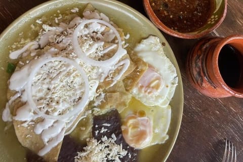 Transportation to the town of Tepoztlan next to Mexico City — photo 6