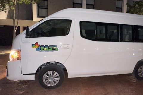 Shared Transportation Airport Merida to Hotels in Merida — photo 5