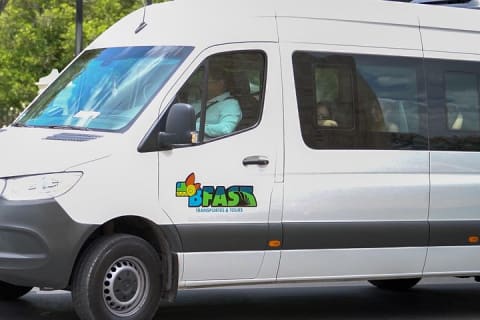 Shared Transportation Airport Merida to Hotels in Merida — photo 1