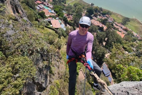 Private Rappelling Experience in Valle de Bravo — photo 4