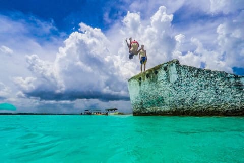 1-Day Tour to Bacalar with Kayaking, Marmol Beach Club and Cenote — photo 10