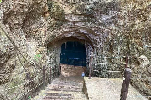 Small-Group Tour of Chichen Itza and Ekbalam Ruins with Cenote — photo 12
