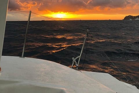 Sunset Cruise with Unlimited Drinks and Snacks. Cabo San Lucas — photo 2