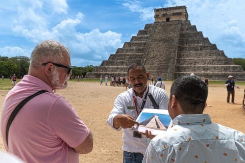 Guided Tour to Chichén Itzá and Cenote and Valladolid with Lunch — photo 2