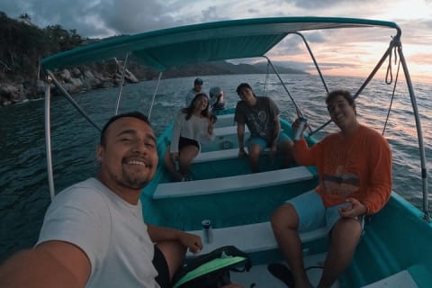Bioluminescence et excursion locale en bateau au coucher du soleil vers le sanctuaire de Los Arcos — photo 9