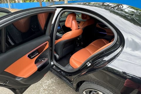 Luxury Business Sedan –Riviera Maya-Cancun Airport — photo 15